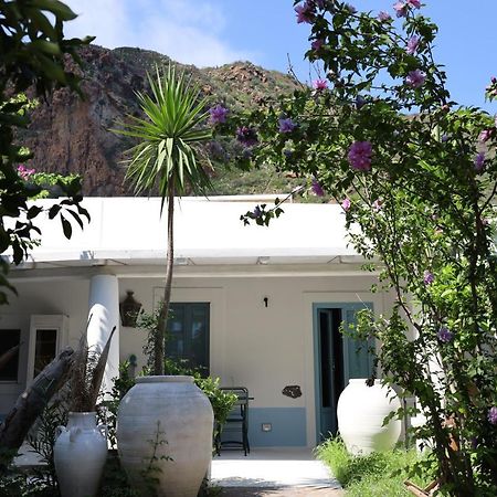 Art B&B Panarea Bagian luar foto
