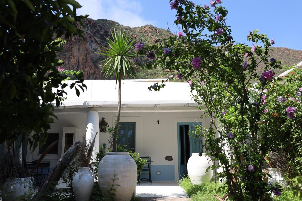 Art B&B Panarea Bagian luar foto