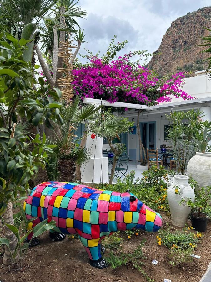 Art B&B Panarea Bagian luar foto
