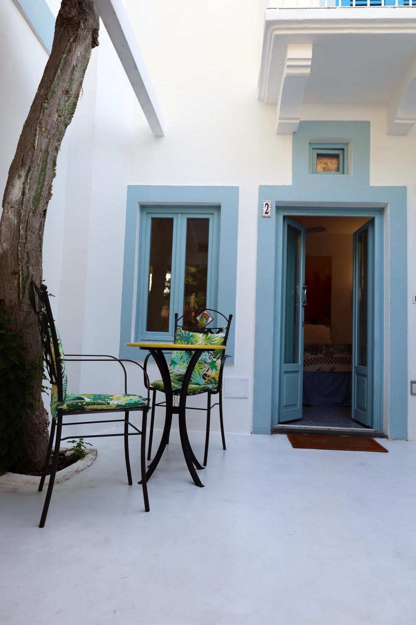 Art B&B Panarea Bagian luar foto