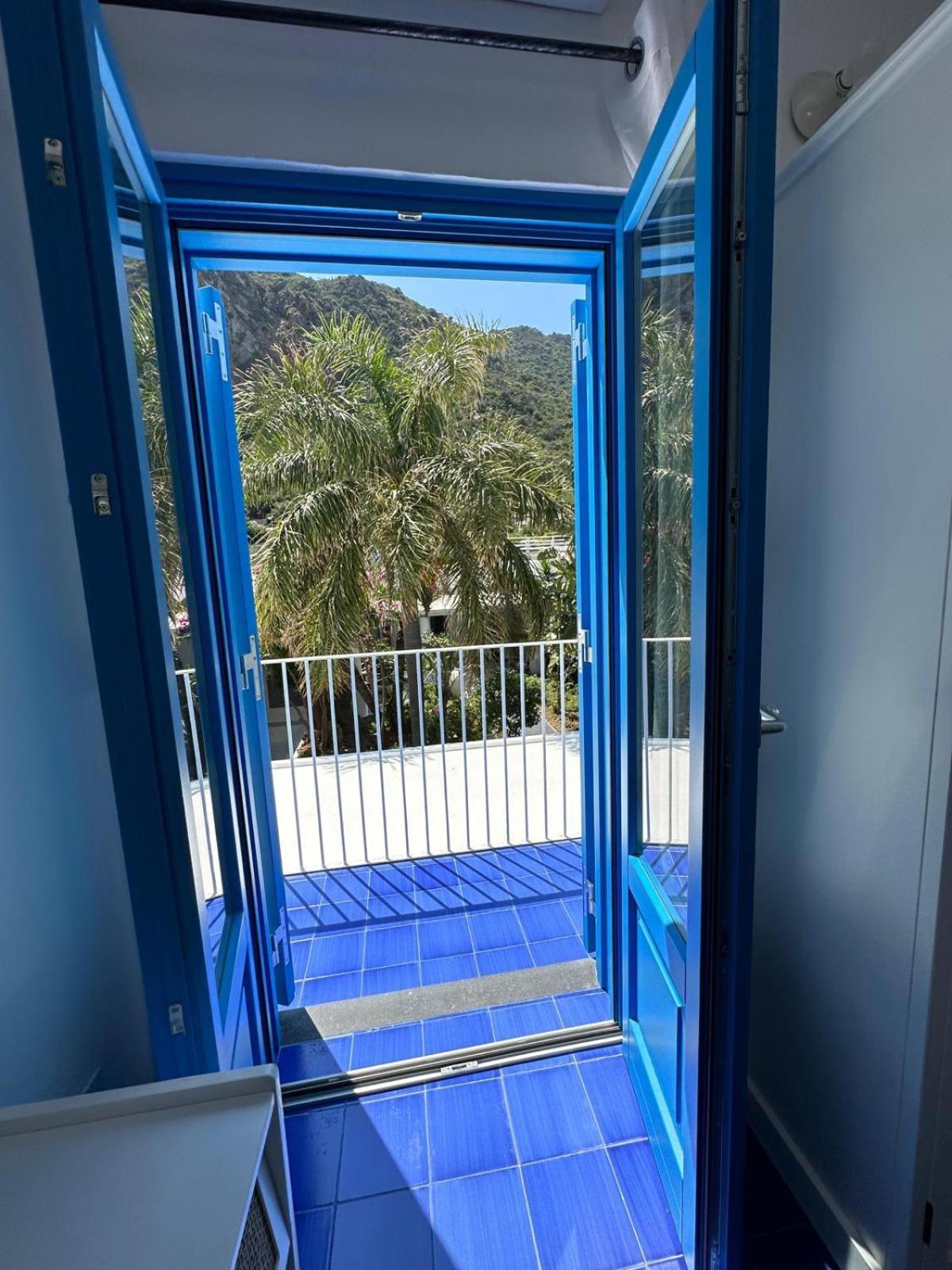 Art B&B Panarea Bagian luar foto