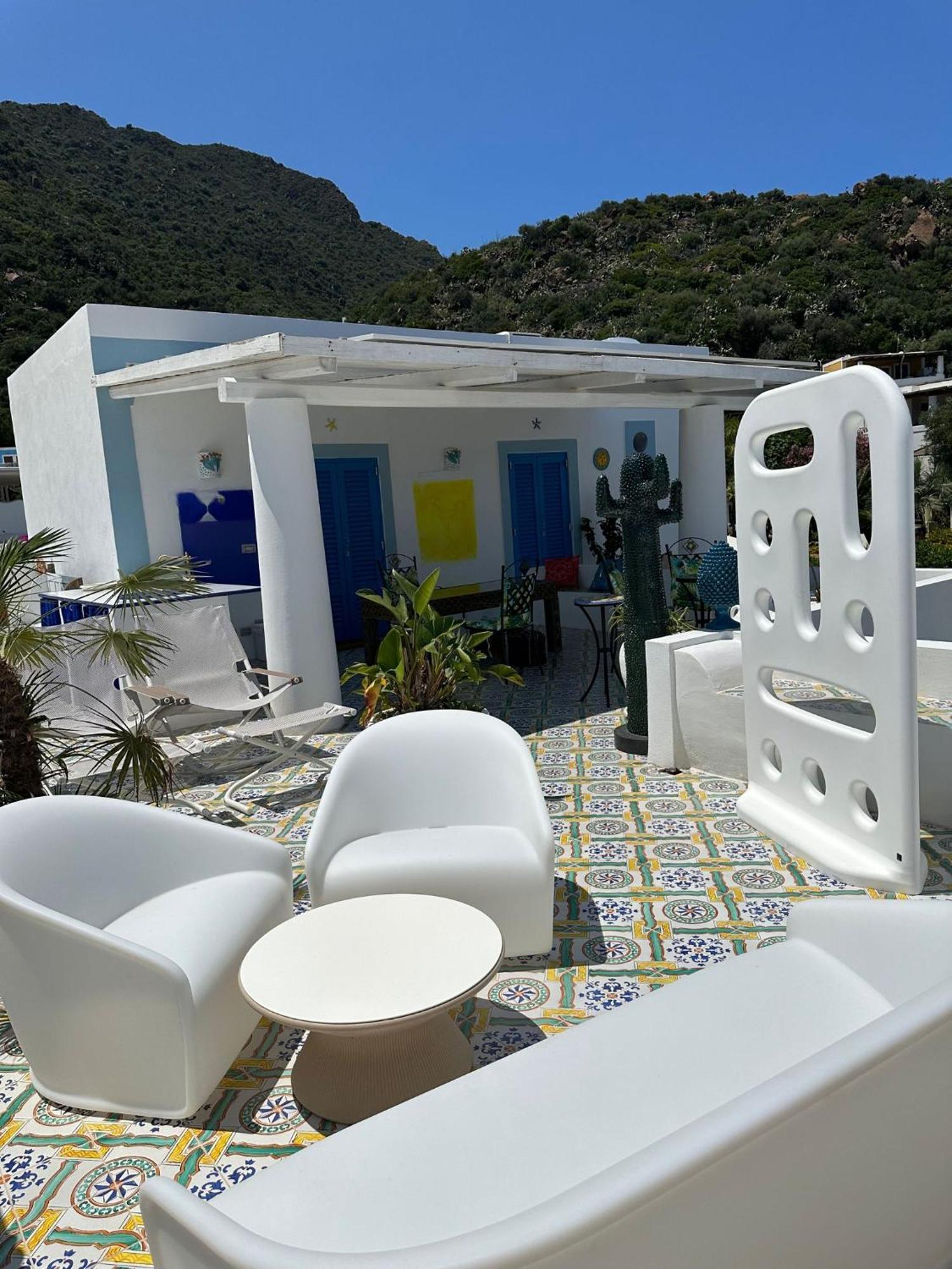 Art B&B Panarea Bagian luar foto